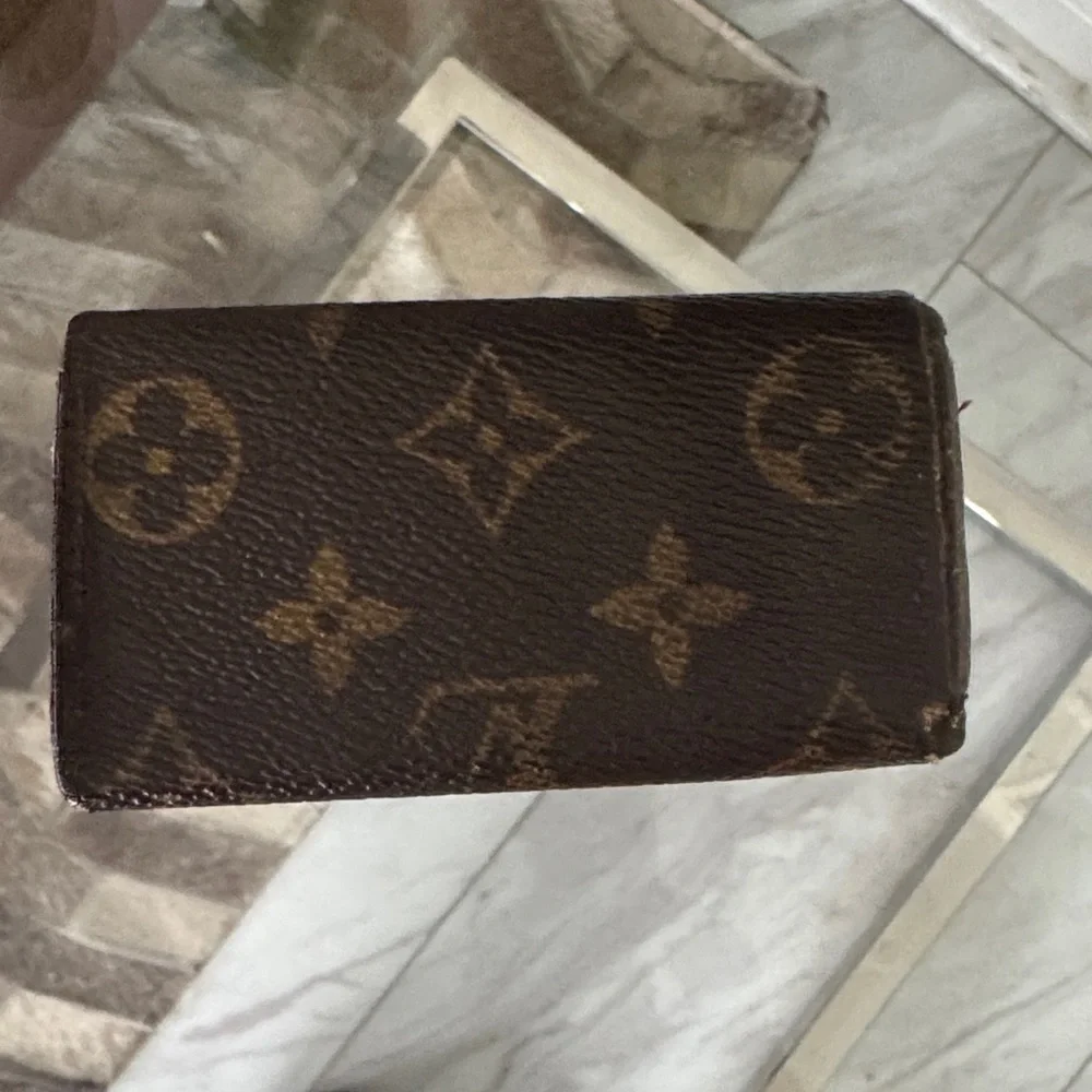 Louis Vuitton Dark Brown Monogram Key Holder - project
